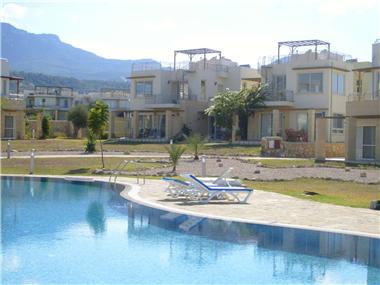 Apartment for sale in Ayios Amvrosios (Kyrenia)