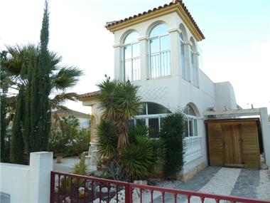Detached Villa for sale in Bischdorf (Brandenburg)
