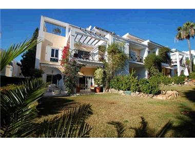 Townhouse for sale in La Quinta Golf (Andalucia)