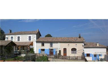 Gite for sale in Montendre (Poitou-Charentes)