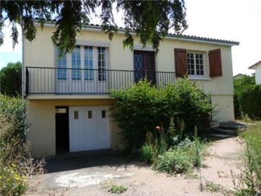House for sale in Thouars (Poitou-Charentes)