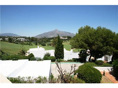 Apartment/flat for sale in Nueva Andalucia (Andalucia)