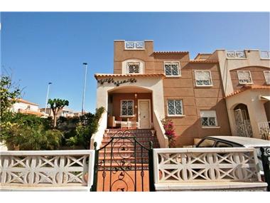 Townhouse for sale in Torrevieja (Valencia)