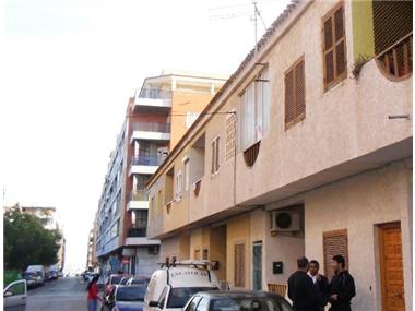 Apartment       for sale in Torrevieja (Valencia)