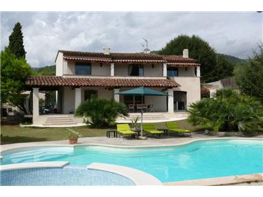 House for sale in Grasse (Provence-Alpes-Cote d'Azur)