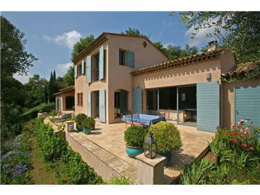 House for sale in Roquefort-les-Pins (Provence-Alpes-Cote d'Azur)