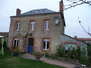 House for sale in Thouars (Poitou-Charentes)