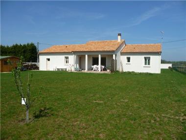 House for sale in Thouars (Poitou-Charentes)