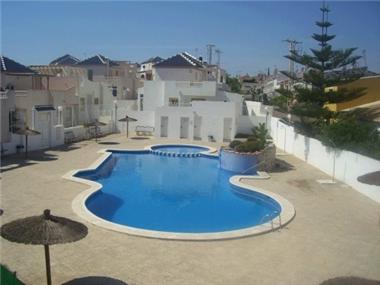 Villa for sale in Los Balcones (Valencia)