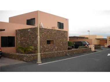 Villa for sale in Corralejo (Canary Islands)