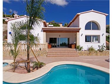 Villa for sale in Moraira (Valencia)