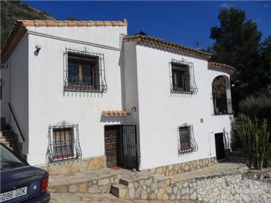 Villa for sale in Alcalali (Valencia)