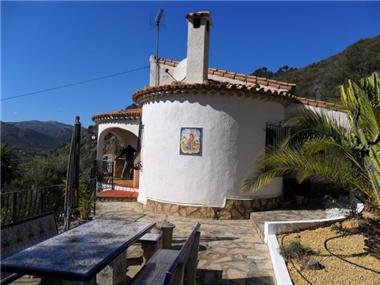 Villa for sale in Alcalali (Valencia)