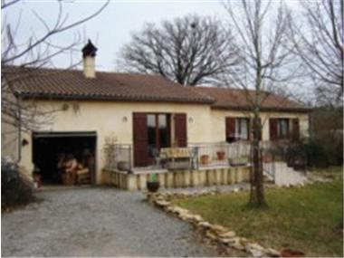 Bungalow for sale in Sainte-Mondane (Aquitaine)