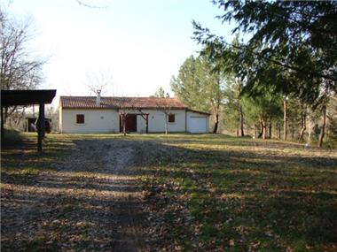 Equestrian for sale in Montguyon (Poitou-Charentes)