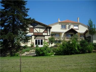 House for sale in Monsegur (Aquitaine)