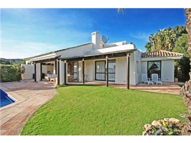Villa - Detached for sale in Nueva Andalucia (Andalucia)