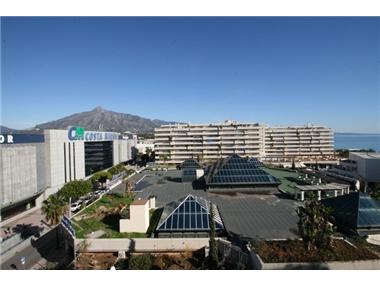 Apartment - Ground Floor for sale in Puerto Banus (Andalucia)