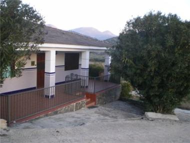 Villa for sale in Fuensanta de Martos (Andalucia)