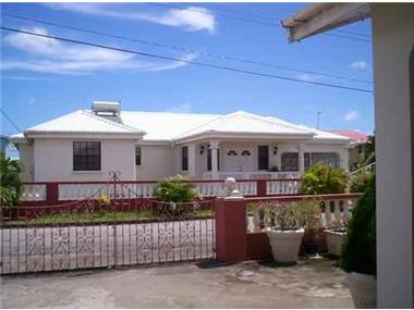 House for sale in Maxwell (Christ Church)