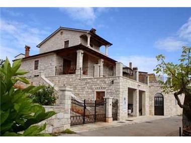Prestige Home for sale in Vizinada (Istarska Zupanija)