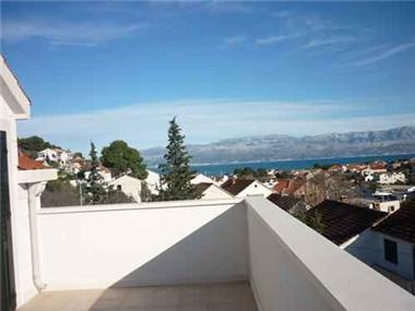 House for sale in Sutivan (Splitsko-Dalmatinska Zupanija)
