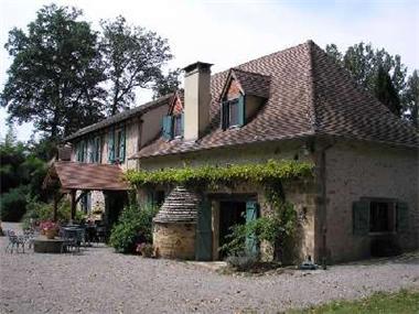 Water Mill for sale in Beaulieu-sur-Dordogne (Region Limousin)