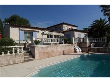 Villa for sale in Peymeinade (Provence-Alpes-Cote d'Azur)