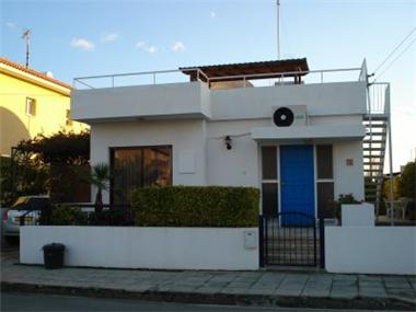 Detached Bungalow for sale in Zakaki (Limassol)
