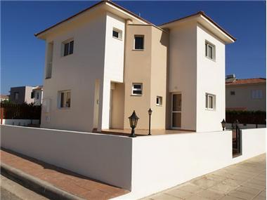 Detached Villa for sale in Paralimni (Famagusta)