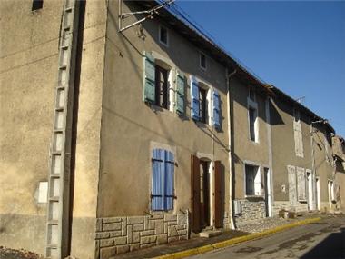 House for sale in Ruffec (Poitou-Charentes)