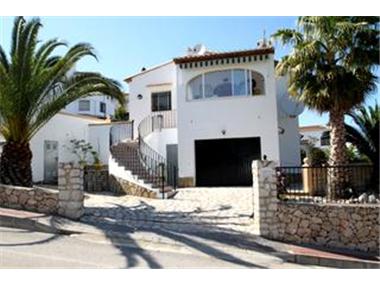 Villa for sale in Pego (Valencia)