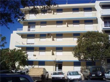 Apartment       for sale in Faro (Faro)