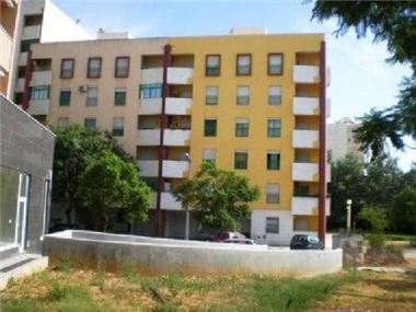 Apartment       for sale in Portimao (Faro)