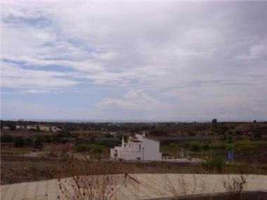 Land for sale in Altura (Faro)