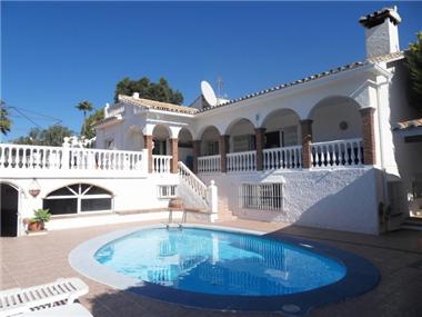 Villa for sale in La Cala de Mijas (Andalucia)