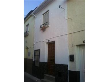 Village House for sale in Alcaudete (Andalucia)