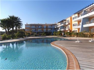 Apartment       for sale in Vale da Lama (Faro)