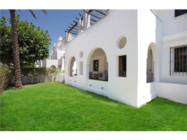 Apartment       for sale in Marbella (Andalucia)