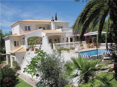 House/villa for sale in Portimao (Faro)