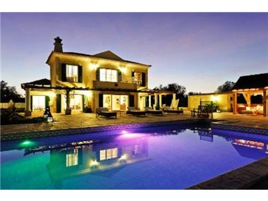 House/villa for sale in Moncarapacho (Faro)