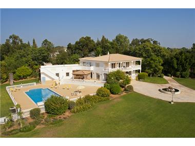 House/villa for sale in Lagoa (Faro)