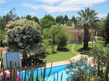 House/villa for sale in Lagoa (Faro)