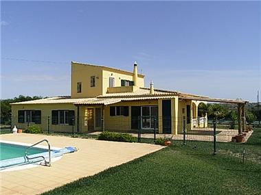 House/villa for sale in Lagoa (Faro)