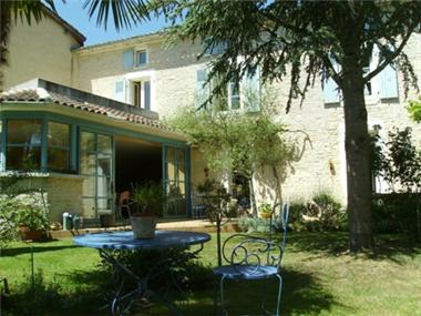 Other for sale in Ruffec (Poitou-Charentes)