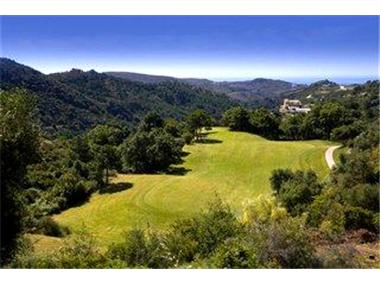 Land for sale in Benahavis (Andalucia)