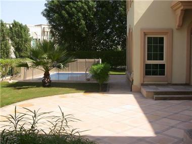 Villa for sale in Jumeirah Islands (Dubai)