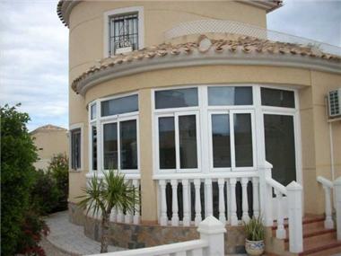 Detached Villa for sale in Benijofar (Valencia)