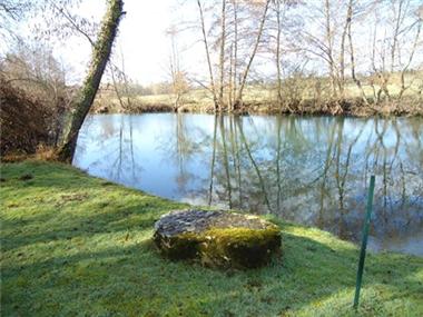 Land for sale in Ruffec (Poitou-Charentes)
