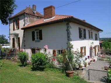 House for sale in Confolens (Poitou-Charentes)